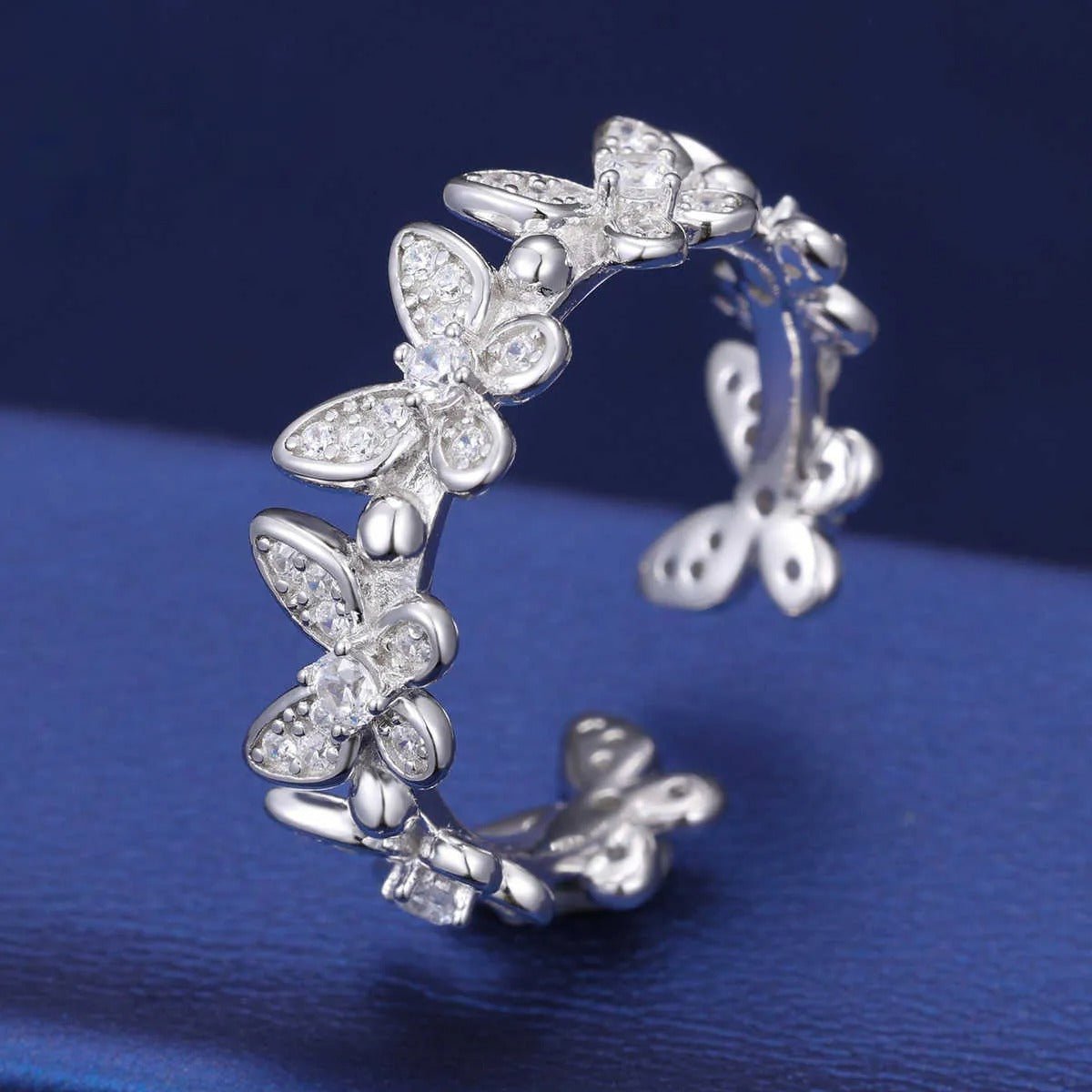 ANILLO ABIERTO DE MARIPOSA CON MOISSANITA VVS - PLATA 925 - ORO BLANCO - Bling del Barrio
