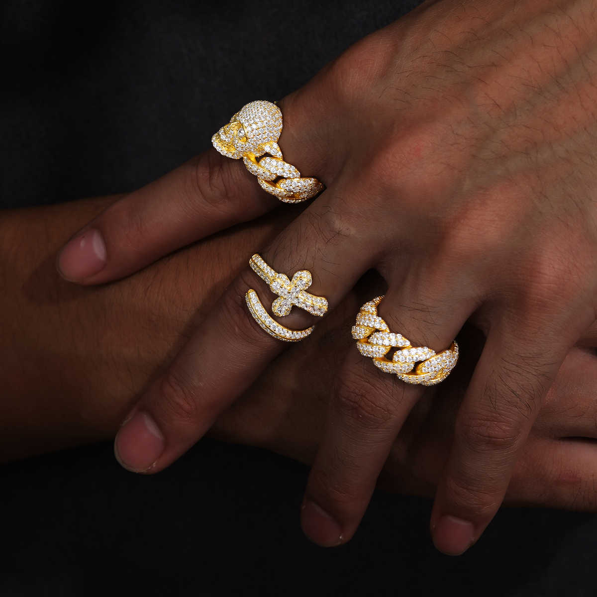 ANILLO CUBANO TIPO BANDA DE MOISSANITA VVS - PLATA 925 - ORO/ORO BLANCO - Bling del Barrio