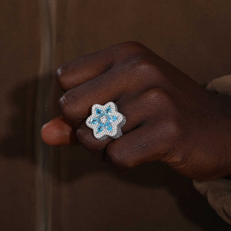 ANILLO ESTRELLA DE SEIS PUNTAS MOISSANITA VVS + CIRCONITA AZUL - PLATA 925 - ORO BLANCO - Bling del Barrio