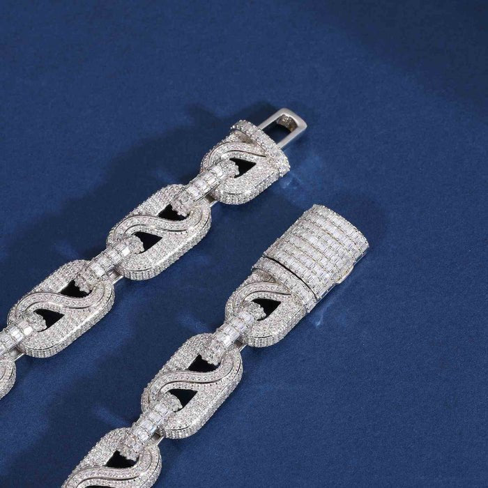 CADENA BUSSDOWN CUBANA DE MOISSANITA VVS 14mm - ORO BLANCO - PLATA 925 - Bling del Barrio