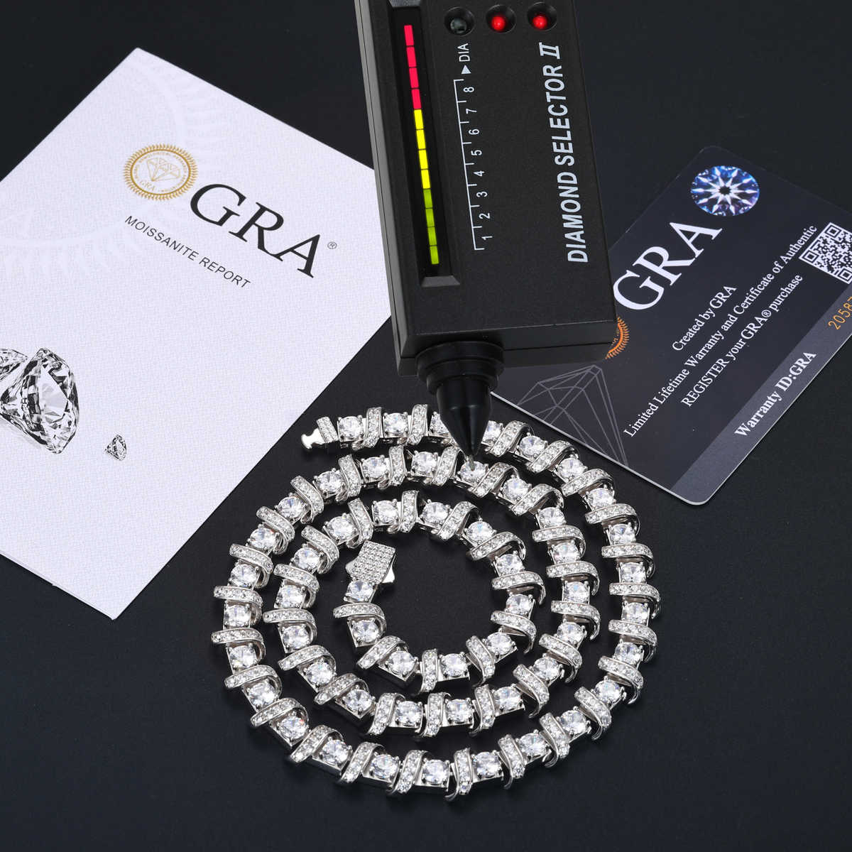 CADENA DE ESLABONES CON MOISSANITA VVS - ORO BLANCO - PLATA 925 - Bling del Barrio