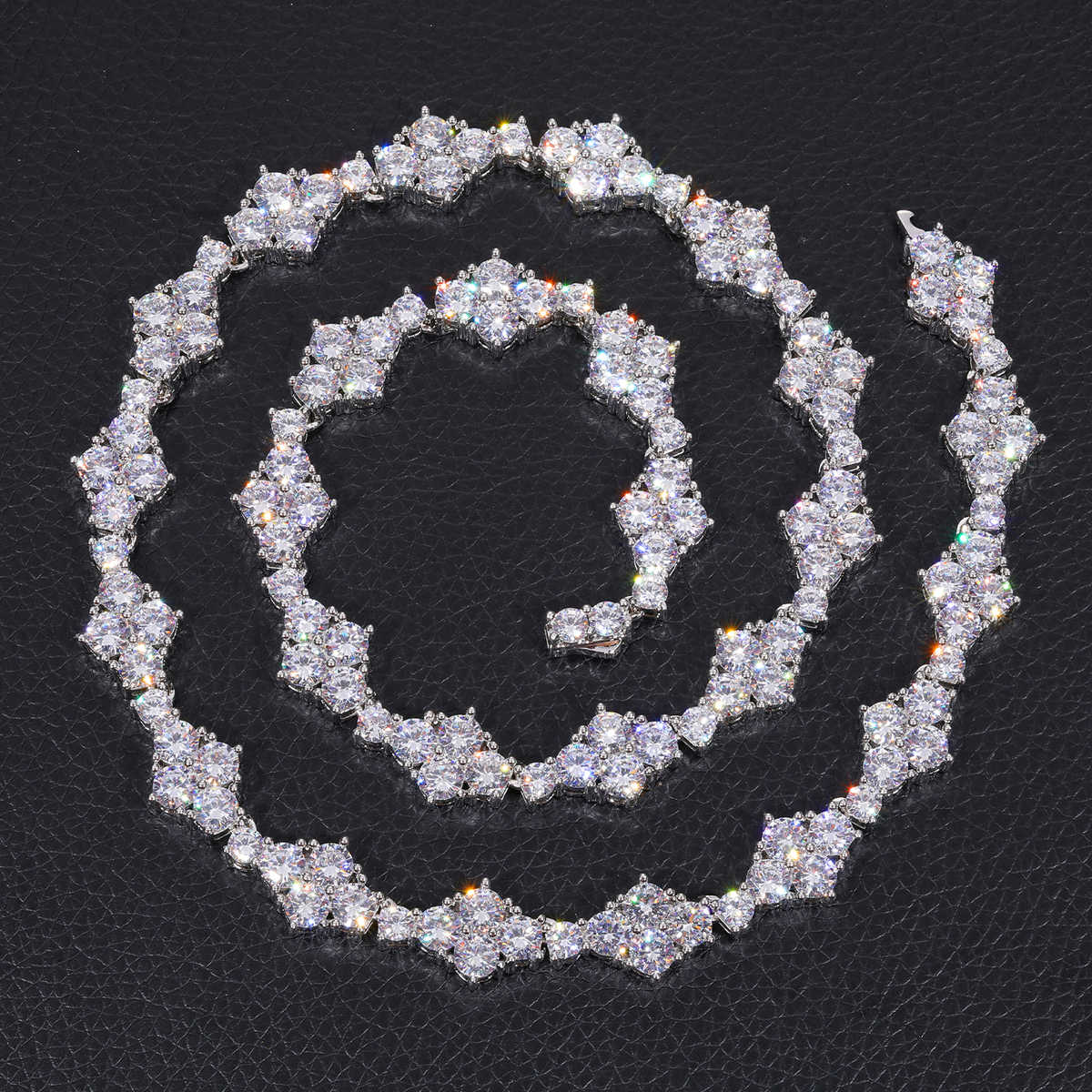 CADENA ROMBOIDE CON MOISSANITA VVS - PLATA 925 - ORO BLANCO - Bling del Barrio