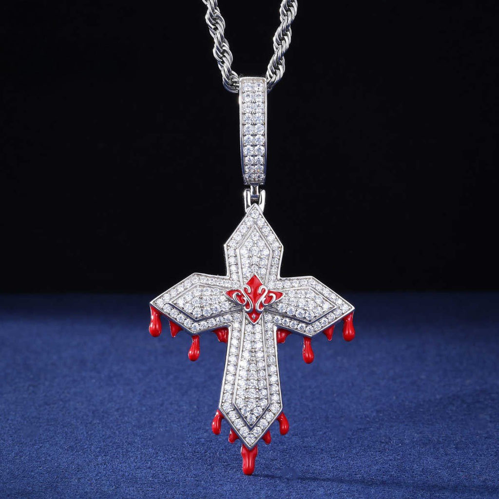 COLGANTE CRUZ "DRIPPING BLOOD" CON MOISSANITA VVS EN PLATA 925 - ORO/ORO BLANCO - Bling del Barrio