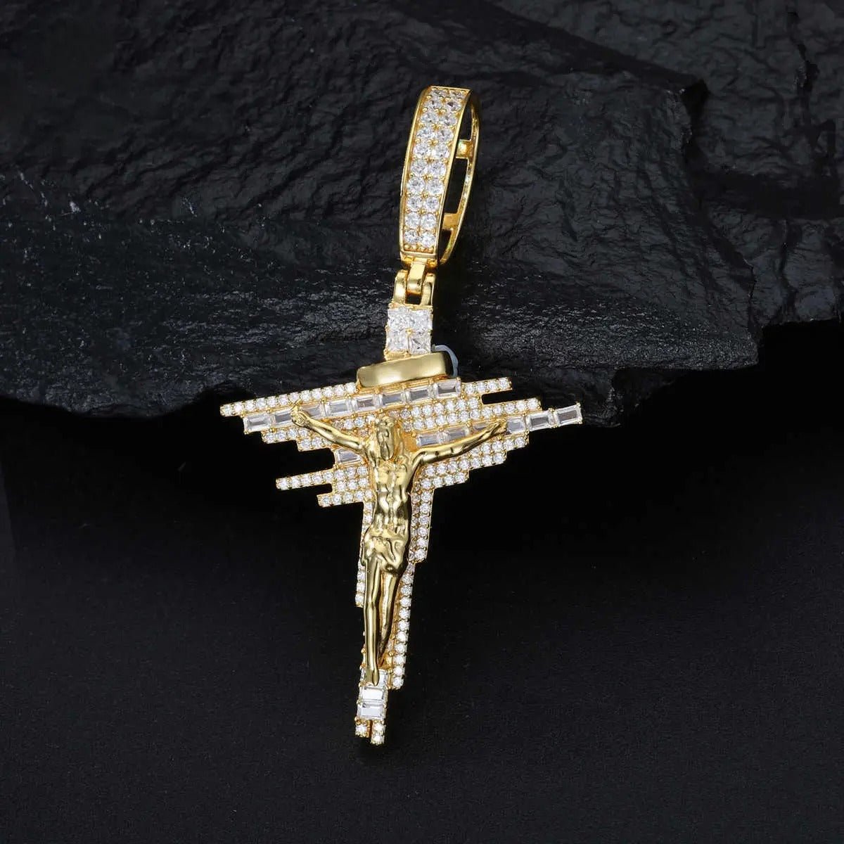 COLGANTE DE CRUCIFIJO JESÚS CON MOISSANITA VVS - ORO BLANCO/ORO - PLATA 925 - Bling del Barrio