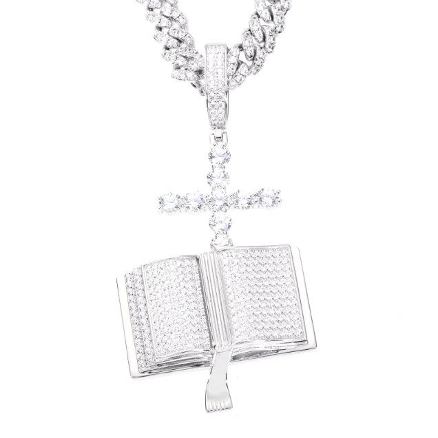 COLGANTE DE CRUZ BÍBLICA MOISSANITA VVS - PLATA 925 - ORO BLANCO - Bling del Barrio