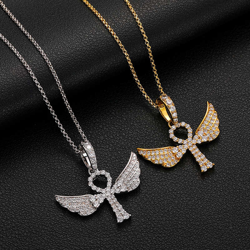 COLGANTE DE CRUZ CON ALAS DE MOISSANITA VVS - PLATA 925 - ORO BLANCO - Bling del Barrio