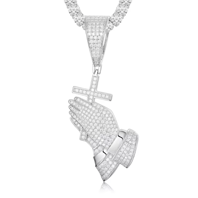 COLGANTE DE CRUZ CON MANOS JUNTAS MOISSANITA VVS - PLATA 925 - ORO BLANCO - Bling del Barrio
