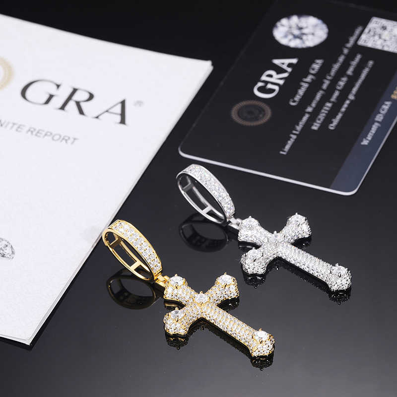 COLGANTE DE CRUZ MOISSANITA VVS - PLATA 925 - ORO BLANCO - Bling del Barrio