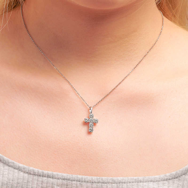 COLGANTE DE CRUZ PIEDRAS MOISSANITA VVS GRANDES - PLATA 925 - ORO BLANCO - Bling del Barrio