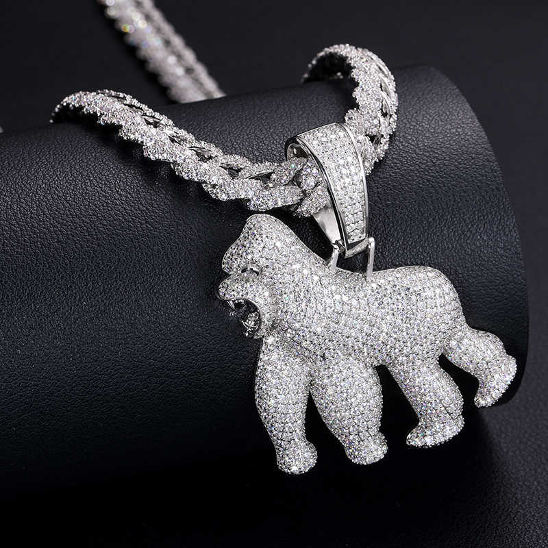 COLGANTE DE GORILA CON MOISSANITA VVS - ORO BLANCO - PLATA 925 - Bling del Barrio