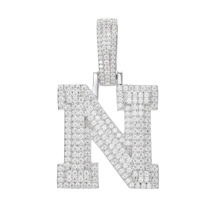 COLGANTE DE LETRA INICIAL A - Z MOISSANITA VVS - ORO BLANCO - PLATA 925 - Bling del Barrio