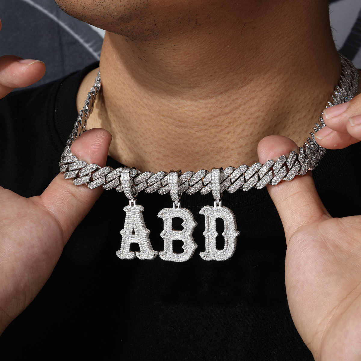 COLGANTE DE LETRA INICIAL A - Z MOISSANITA VVS - PLATA 925 - ORO BLANCO/ORO - Bling del Barrio