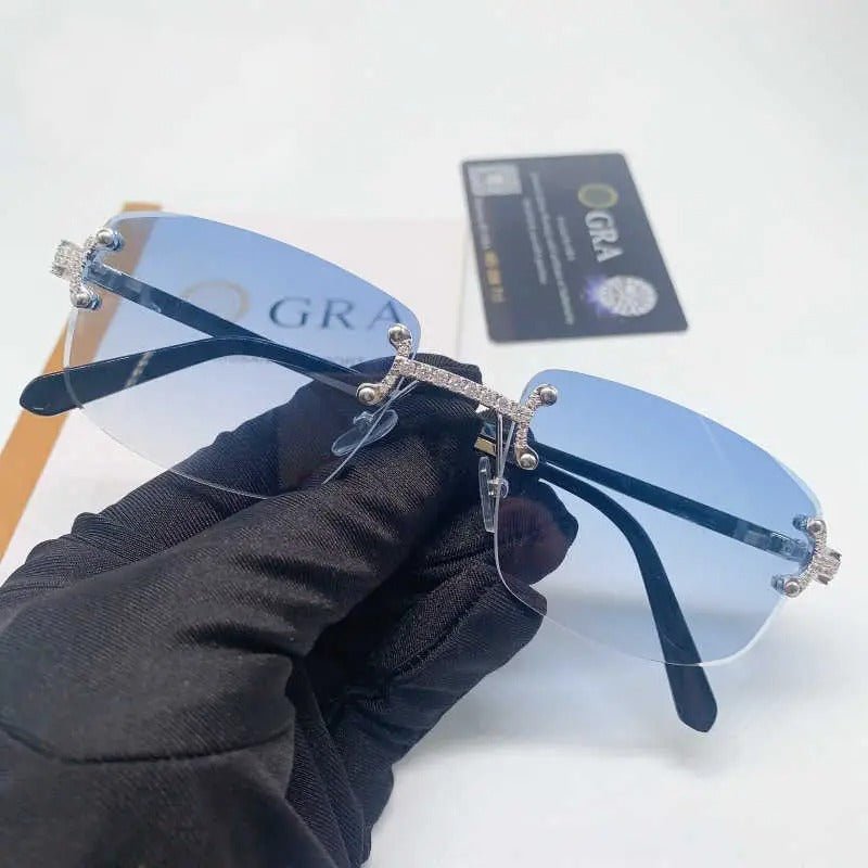 GAFAS DE SOL AZUL CLARO CON MOISSANITA VVS - REGALO GRATIS - Bling del Barrio