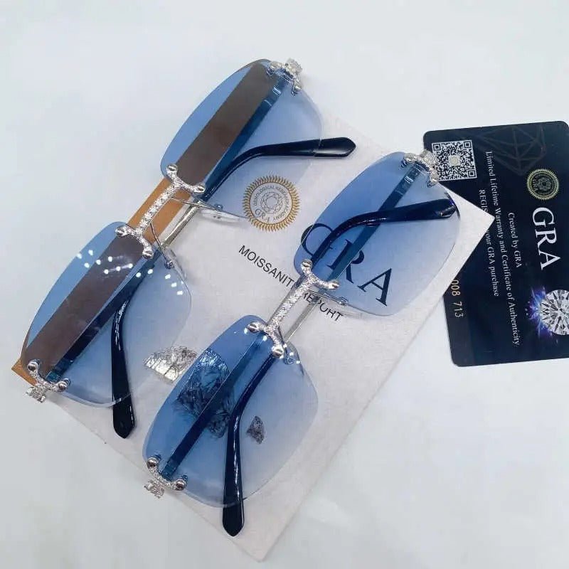 GAFAS DE SOL AZUL CLARO CON MOISSANITA VVS - REGALO GRATIS - Bling del Barrio