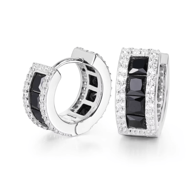 PENDIENTES DE ARO CON MOISSANITA NEGRA DE CORTE ESMERALDA - PLATA 925 - ORO BLANCO - Bling del Barrio