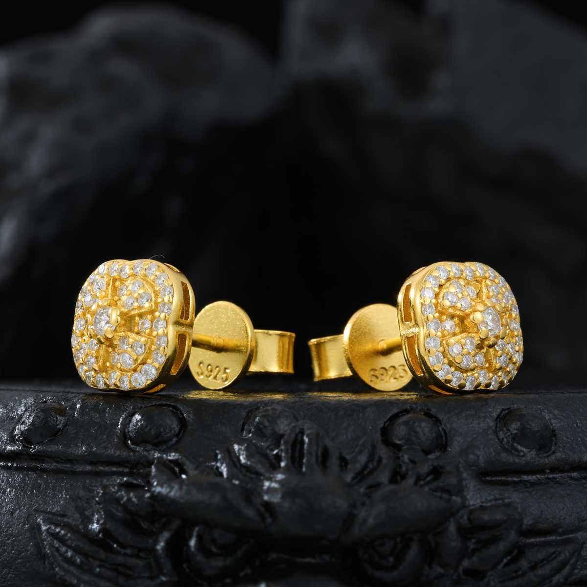 PENDIENTES DE FLOR BAGUETTE CON MOISSANITA VVS - PLATA 925 - ORO - Bling del Barrio