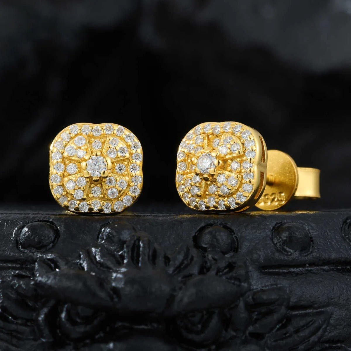 PENDIENTES DE FLOR BAGUETTE CON MOISSANITA VVS - PLATA 925 - ORO - Bling del Barrio