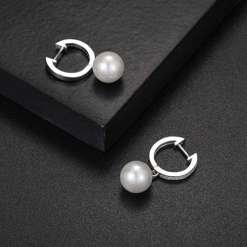 PENDIENTES DE MOISSANITA VVS CON PERLA DE AGUA DULCE - PLATA 925 - ORO BLANCO - Bling del Barrio