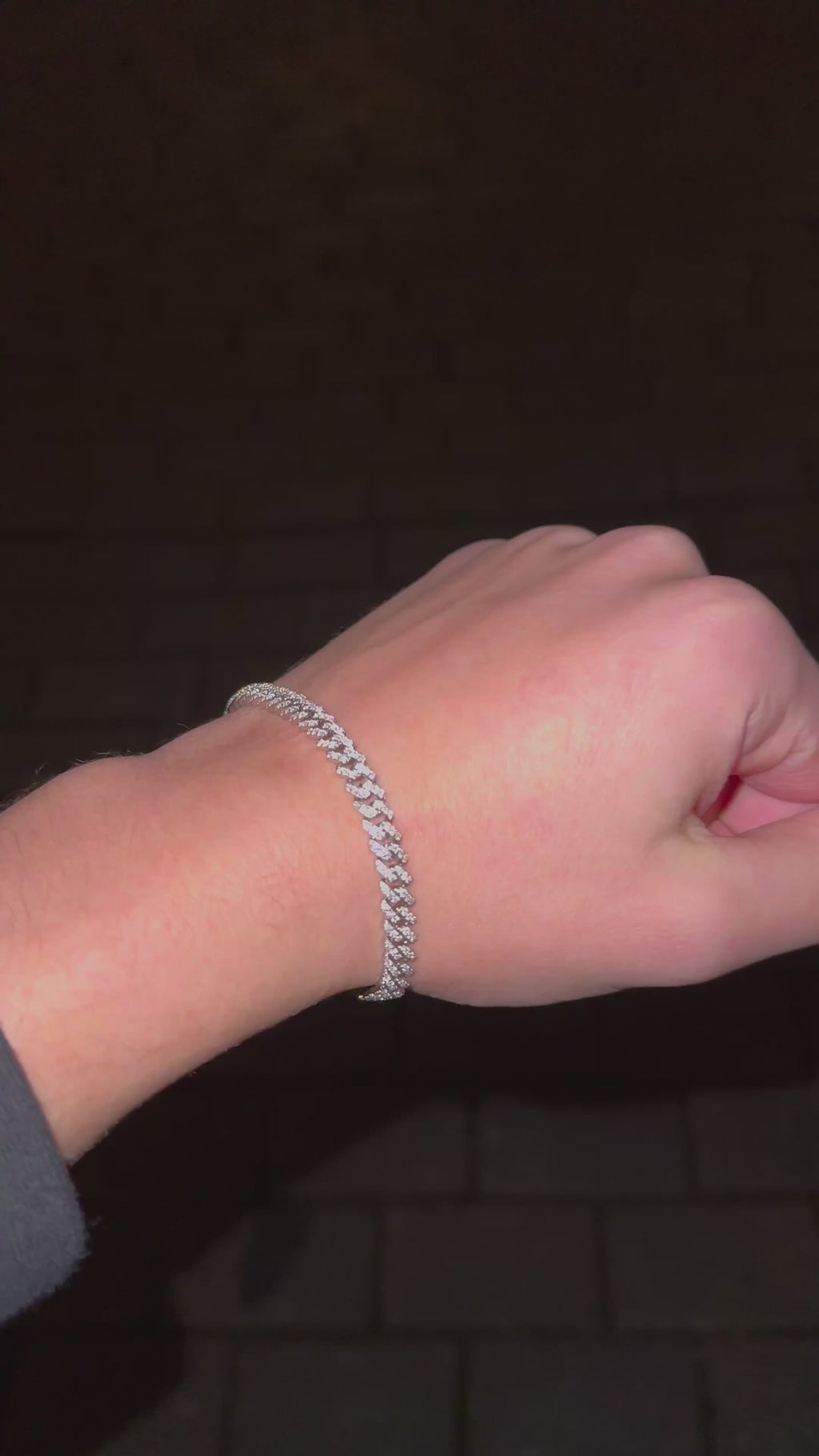 PULSERA CUBANA DE MOISSANITA CON ORO BLANCO DE 6mm