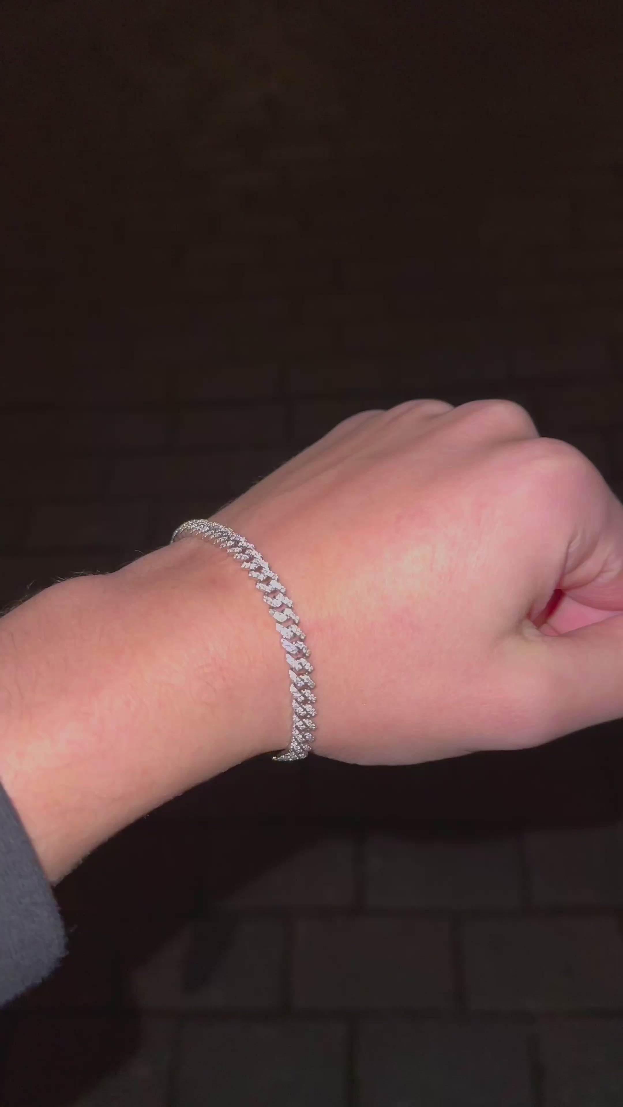 PULSERA CUBANA DE MOISSANITA CON ORO BLANCO DE 6mm