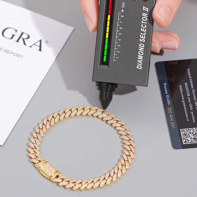 PULSERA DE MOISSANITA VVS ESLABONES CUBANOS DE 9mm - PLATA 925 - ORO - Bling del Barrio