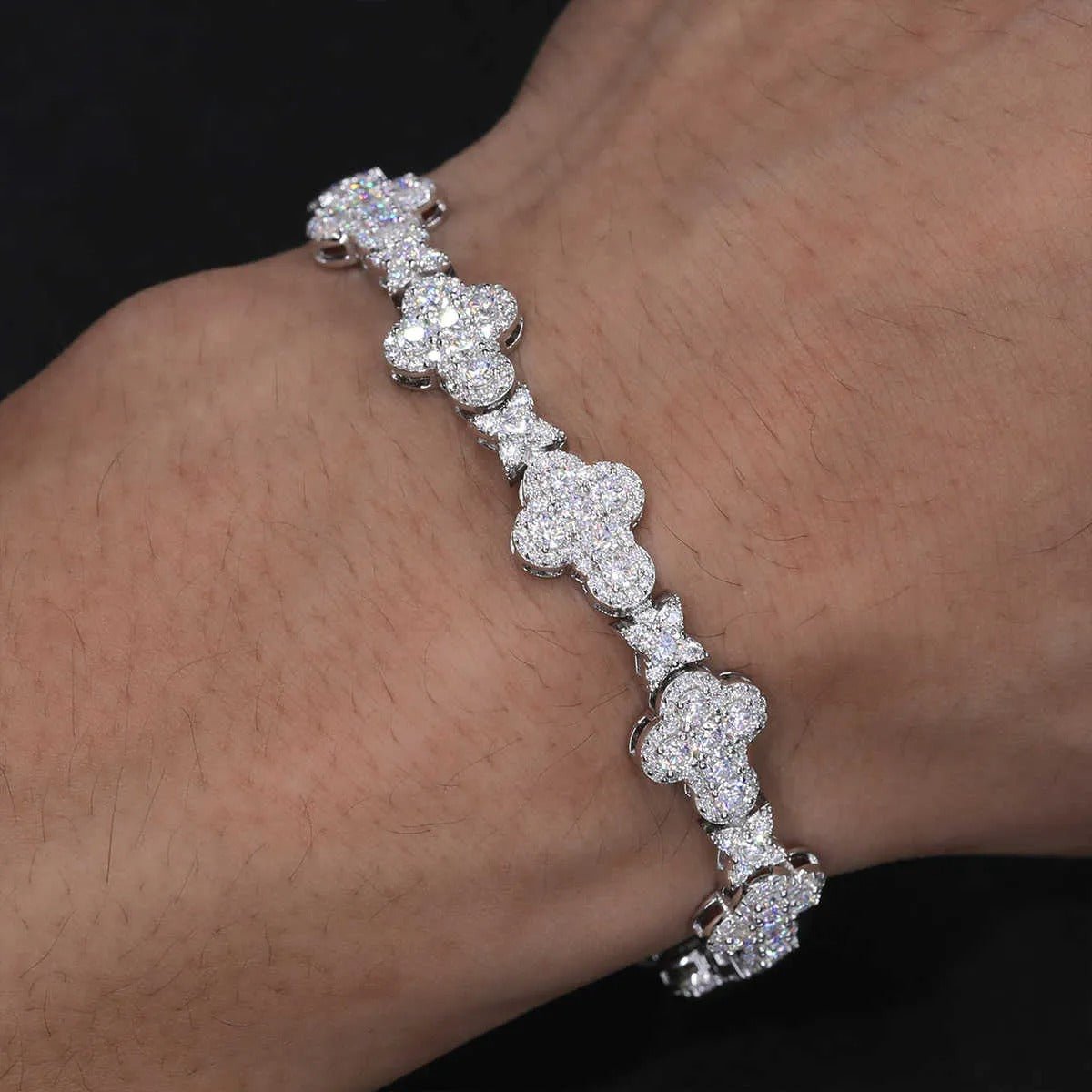 PULSERA ESLABONES CRUZADOS CON ESTRELLAS DE MOISSANITA VVS - PLATA 925 - ORO BLANCO - Bling del Barrio