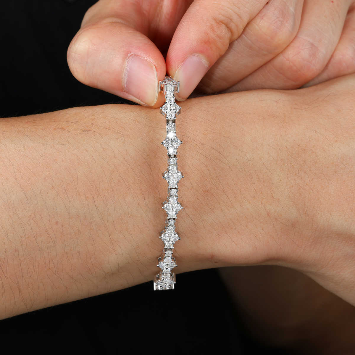 PULSERA TENIS AGRUPADA CON MOISSANITA VVS - ORO BLANCO - PLATA 925 - Bling del Barrio