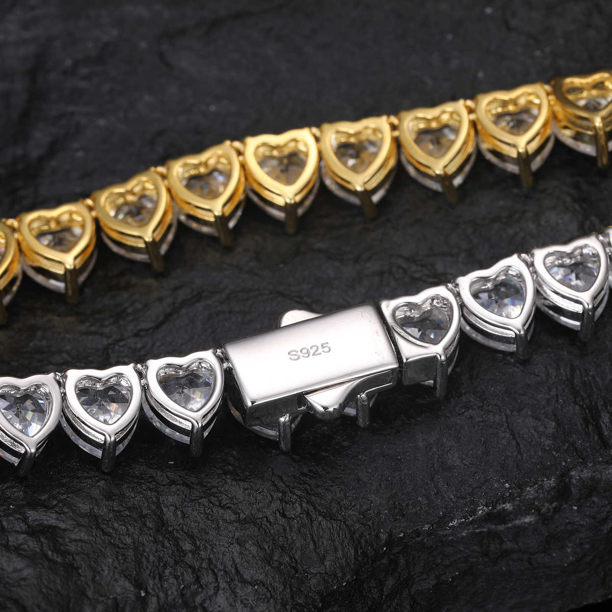 PULSERA TENIS DE CORAZONES MOISSANITA VVS 925 - ORO/ORO BLANCO - Bling del Barrio