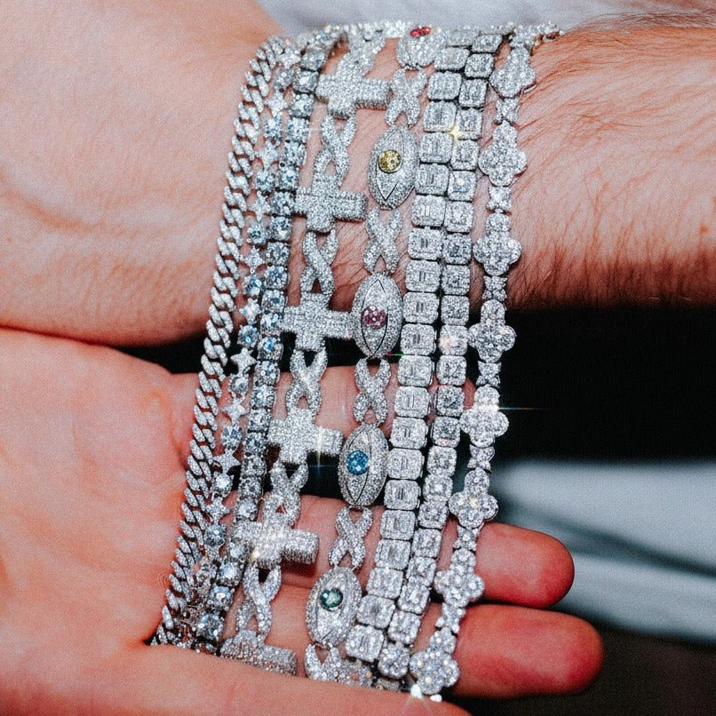 Pulseras de Barrio: Al Comprar una Pulsera de Lujo, Te Regalamos Otra Para tu Día a Día - Bling del Barrio